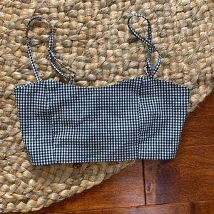 Brandy Melville Cropped barrette top